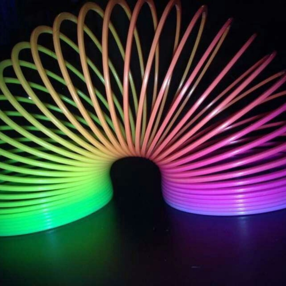 Slinky - Picture 2 of 3